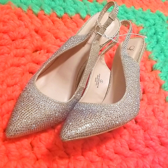 WOMEN LLORRAINE DRESS HEELED DRESS - Picture 1 of 8